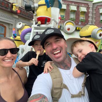 新加坡的临时保姆工作: 临时保姆工作 Emily