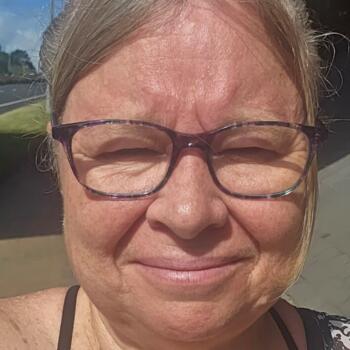 Nanny in Hamilton: Kelli