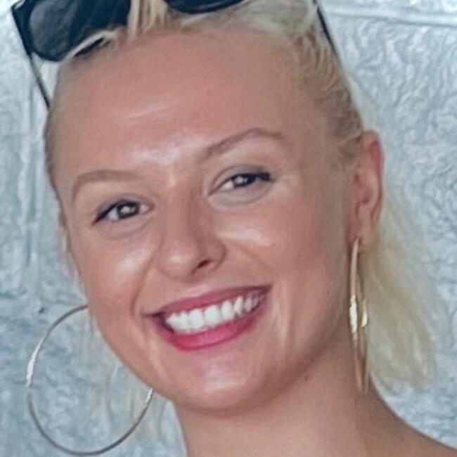 Babysitter in Hervey Bay: Chloe