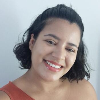 Babysitter Teresina: Nayra Mikaelly