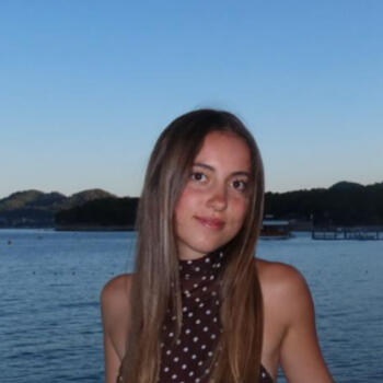 Babysitter in La Garenne-Colombes: Louise