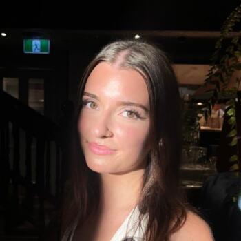Babysitter in Christchurch: Abby