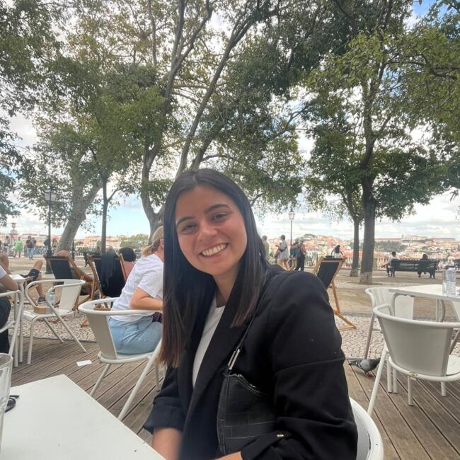 Babysitter em Coimbra: Ana