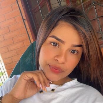 Babysitter in Soledad: Veruzca