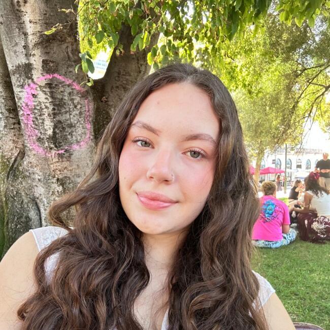 Babysitter in Lisbon: Alice