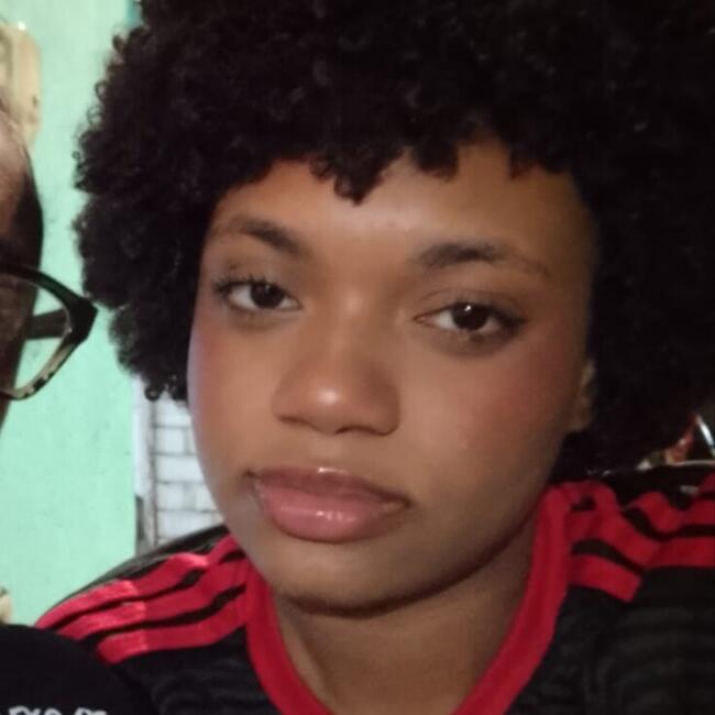 Babysitter in Cocal do Sul: Maria vitória 