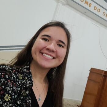 Babysitter in Maringá: Kauana