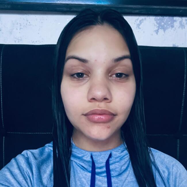 Babysitter in Montevideo: Valentina