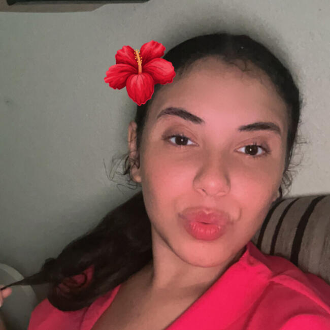 Babysitter in Mesquita: Vitorya