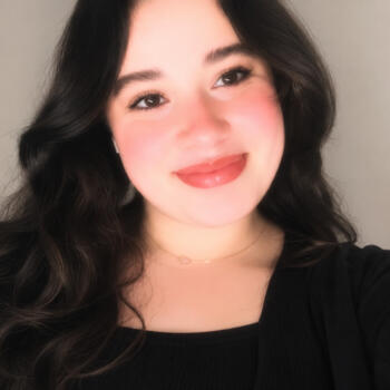 Babysitter in Tangier: ASSIA