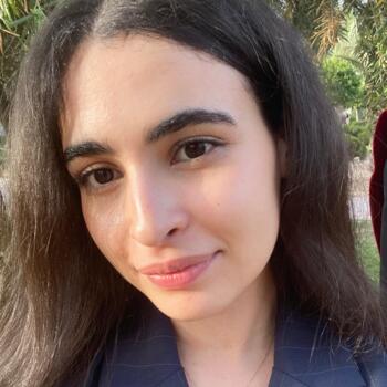 Nanny in Elche: Yasmine