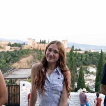 Babysitter in Granada: Patricia