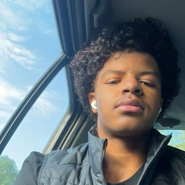 Babysitter in Saclay: Merwan