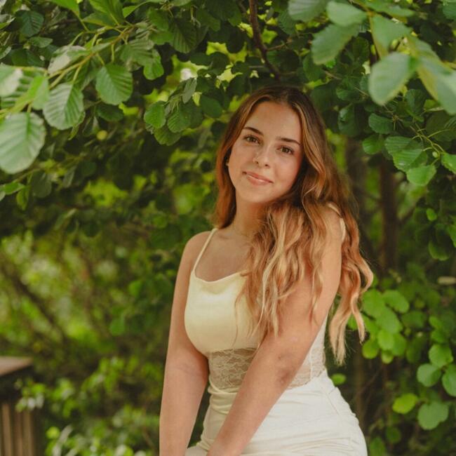 Babysitter in Bloomington (Illinois): Evelyn