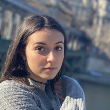 Baby-sitter in Issy-les-Moulineaux: Léna