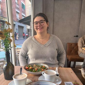 Babysitter in Mollet del Vallès: Aina