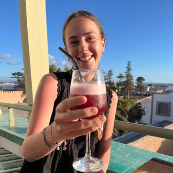 Babysitter in Saint-Didier-en-Velay: Camille