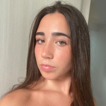 Babysitter in Durango: Mara