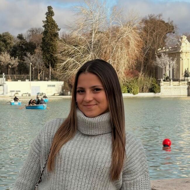 Babysitter em Lisboa: Natasha