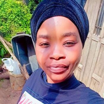 Babysitter Kingsborough: Sinethemba