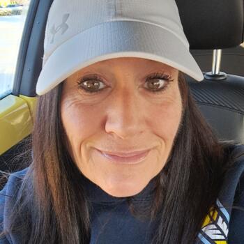 Babysitter in Toledo: Tamra