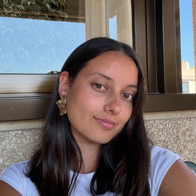 Babysitter in Gold Coast: Bresia