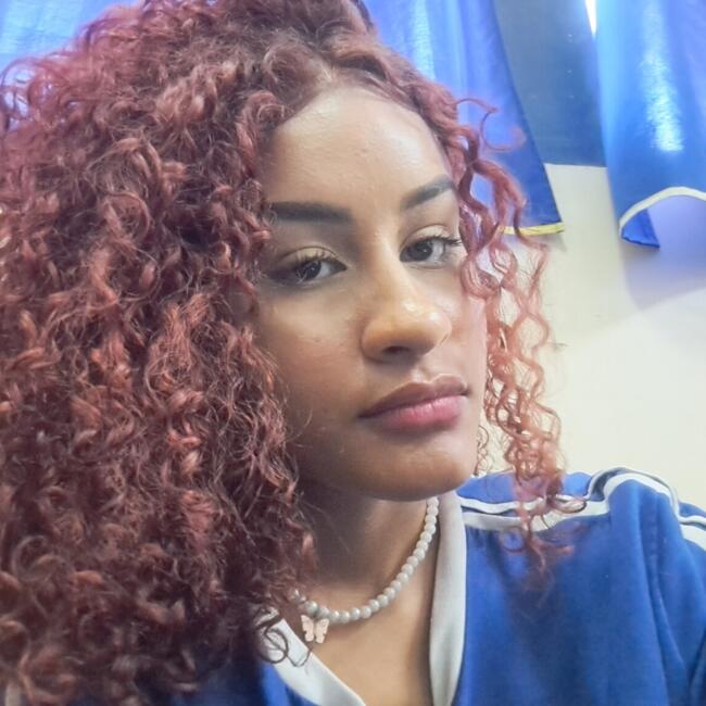 Babysitter in Itacoatiara: Juliana