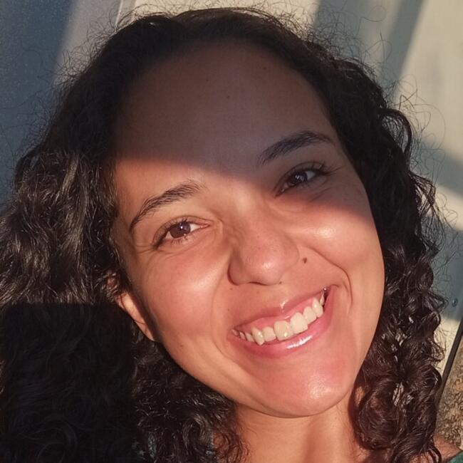 Babá em Colombo: Rebeca