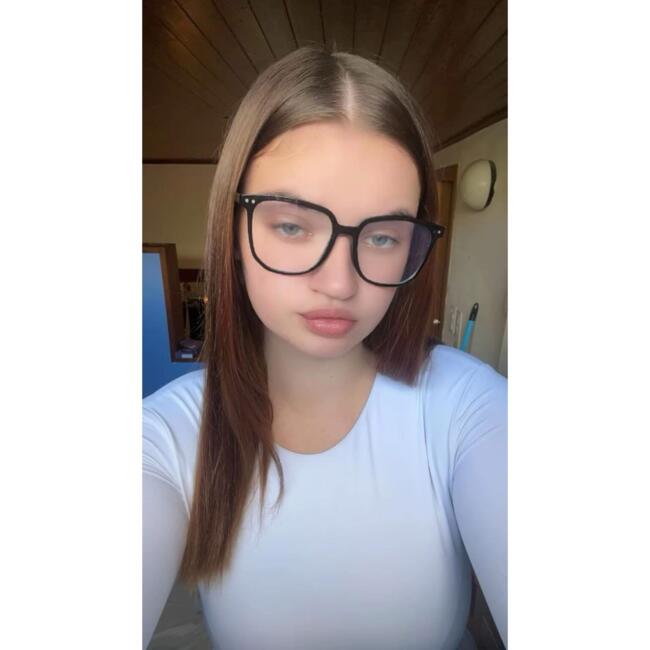 Babysitter in Namür: Laura