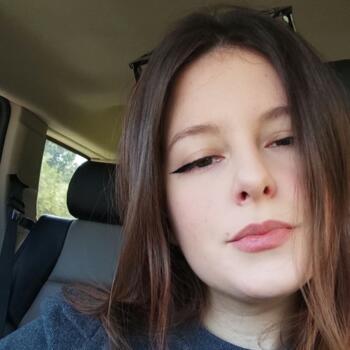 Babysitter in Brno: Chiara