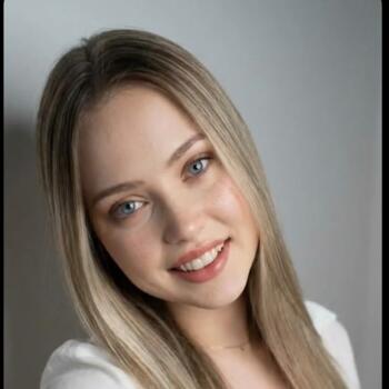 Trabajo de canguro en Madrid: trabajo de canguro Laura