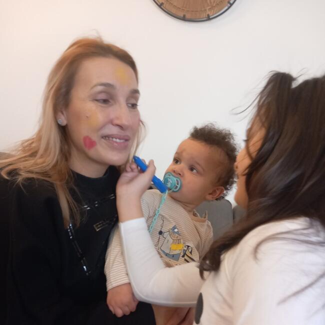 Babysitter in Larnaca: Aura
