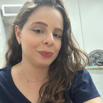 Babá em Piracicaba: Bianca