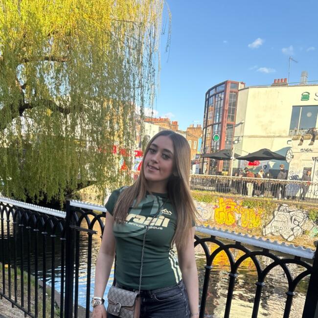 Babysitter in Cardiff: Safia