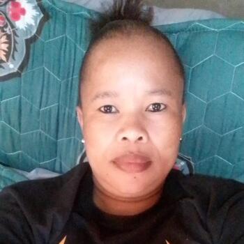 Babysitter in Johannesburg: Leah