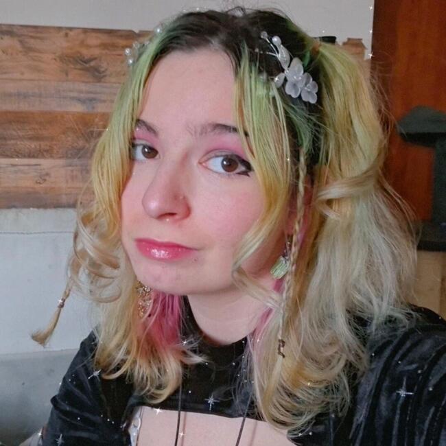 Babysitter in Százhalombatta: Vivien