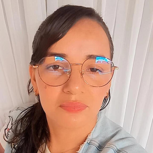 Babysitter in Campina Grande: Ana Paula