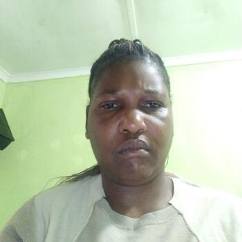 Babysitter in Cape Town: Edith