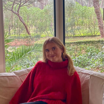 Babysitter em Algés: Mariana