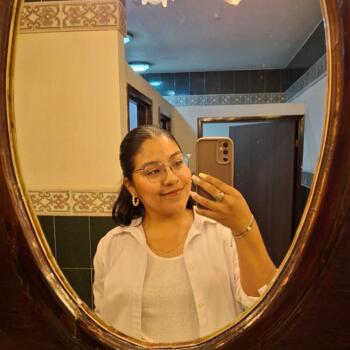 Niñera Santa María Chimalhuacán: Karla