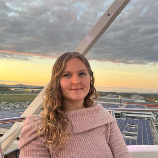 Babysitter in Freiburg im Breisgau: Analena