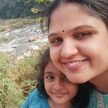 बंगलौर में बेबीसिटिंग की नौकरी: बेबीसिटिंग से जुड़े काम Kavya