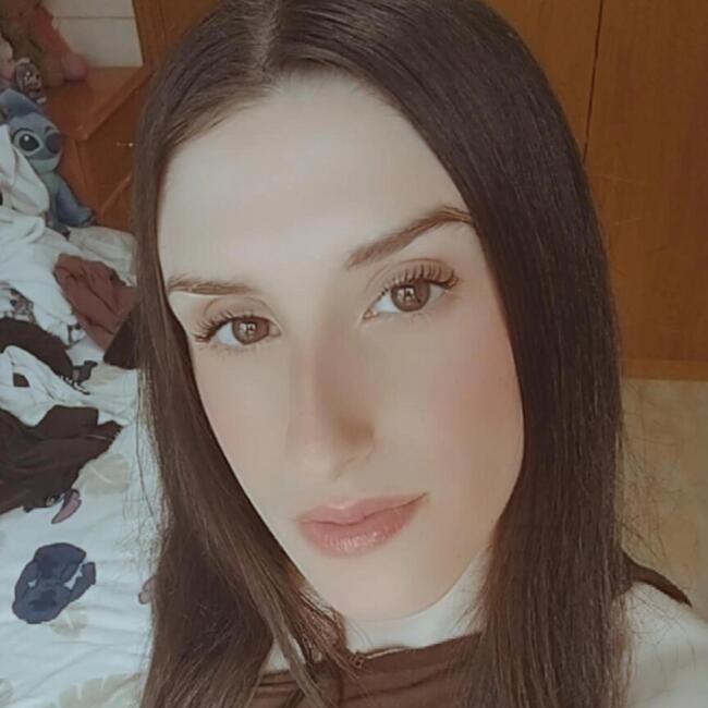 Nanny in Torrejón de Velasco: Elena