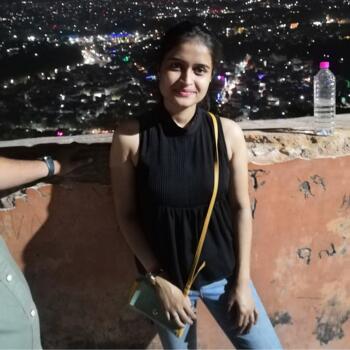 पुणे में बेबीसिटिंग की नौकरी: बेबीसिटिंग से जुड़े काम Harshika