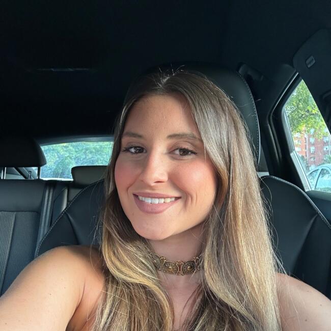 Canguro en Alcalá de Guadaíra: Gisela