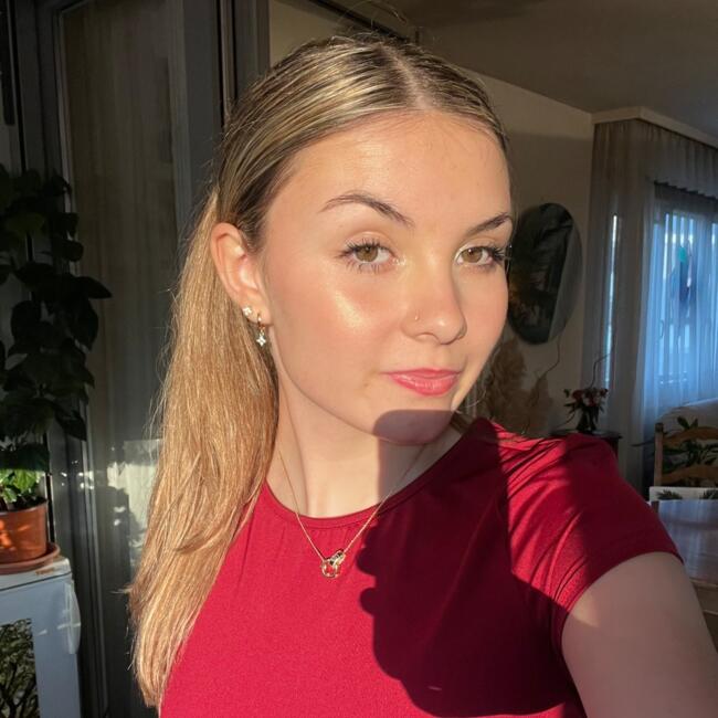 Babysitter in Genf: Fanny