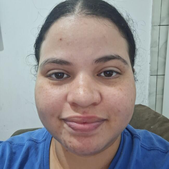 Babysitter in Praia Grande: Stefany