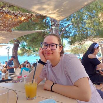 Babysitter in Thessaloniki: Κάλλια