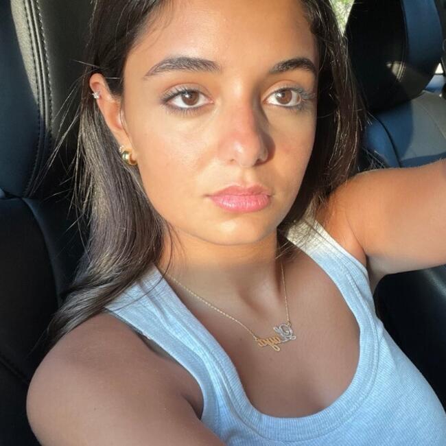 Babysitter in Gentilly: Laya
