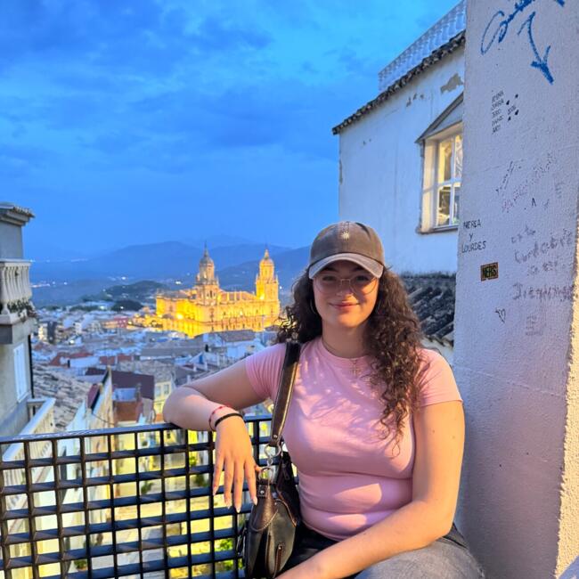 Babysitter in Andújar: Lourdes